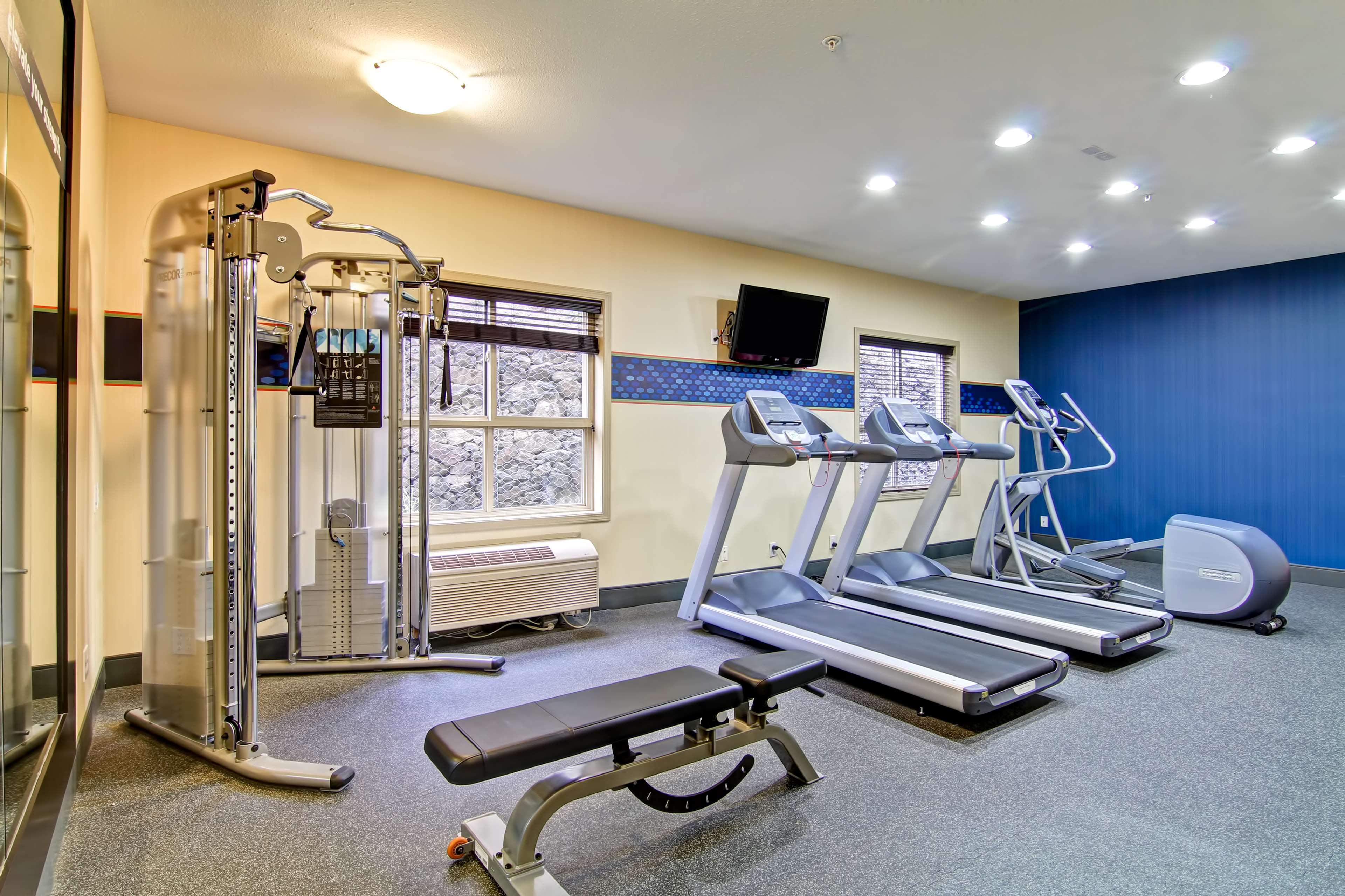 Hampton Inn By Hilton Kamloops Exterior foto