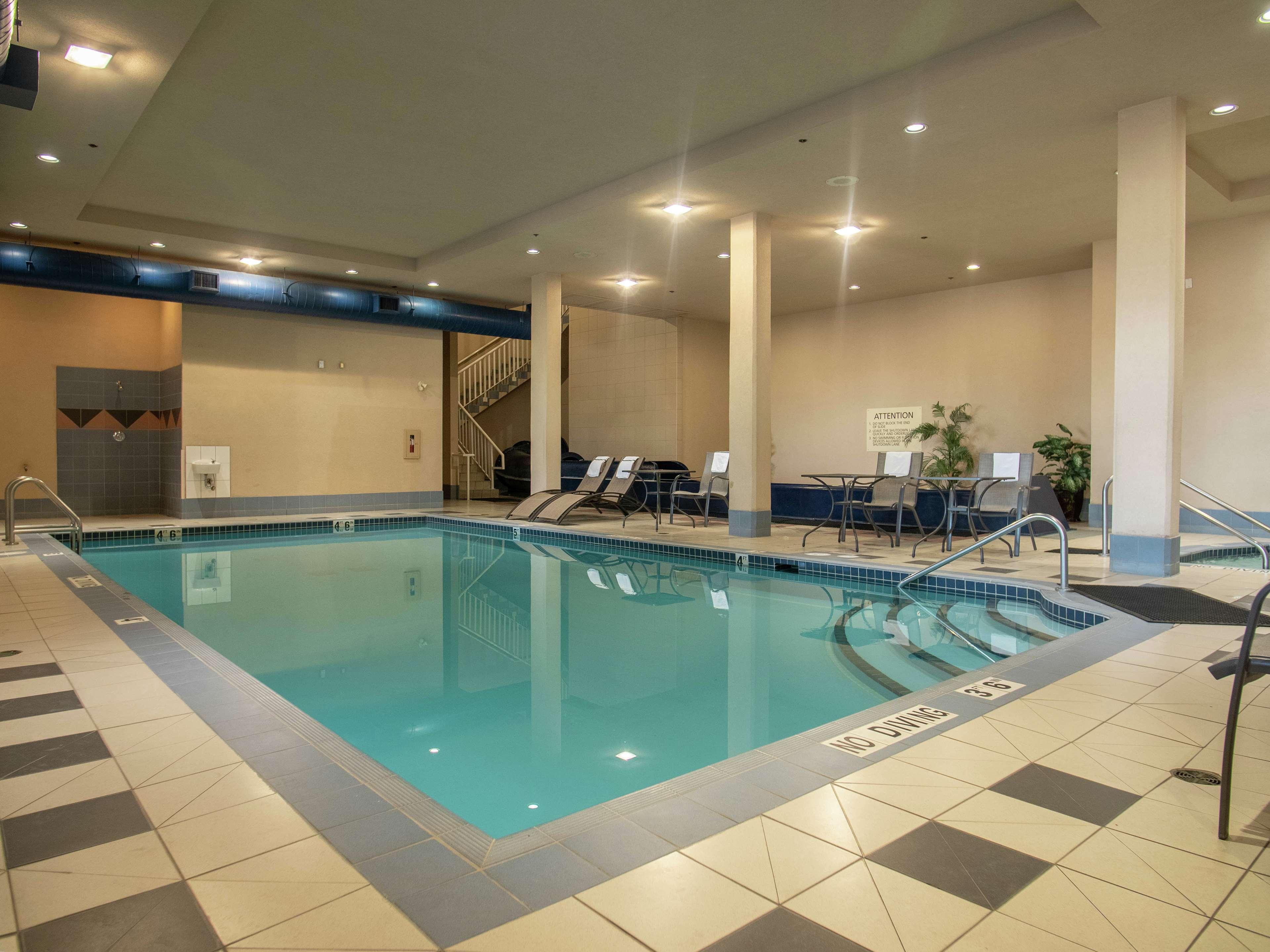 Hampton Inn By Hilton Kamloops Exterior foto