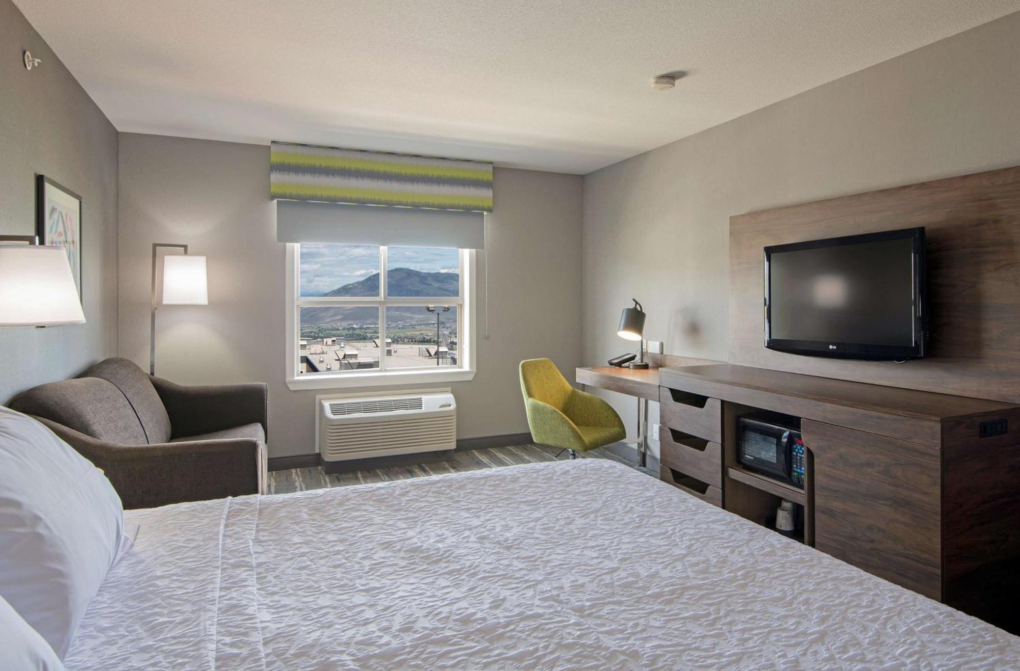 Hampton Inn By Hilton Kamloops Exterior foto