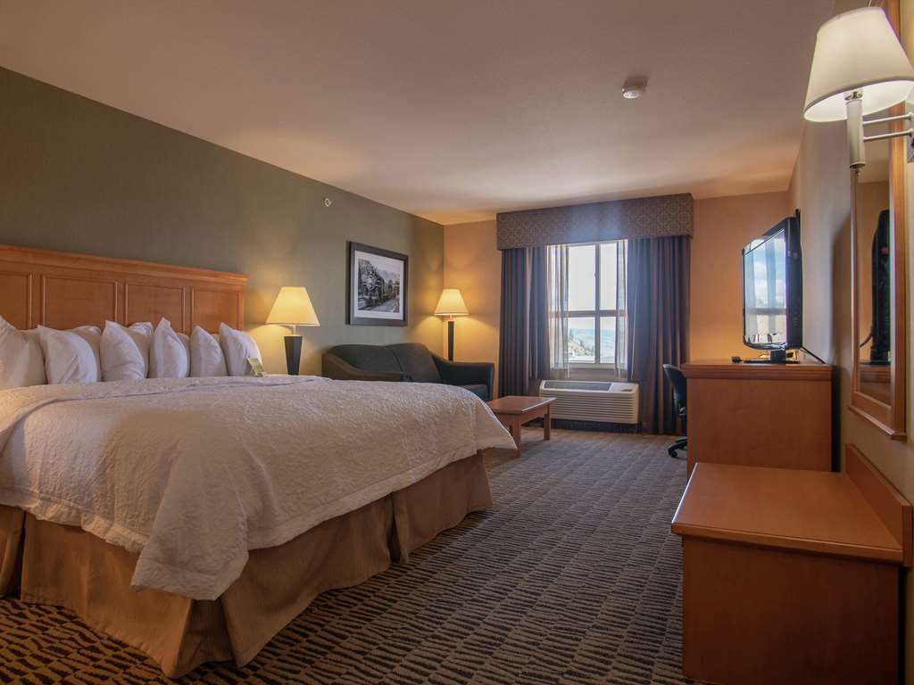 Hampton Inn By Hilton Kamloops Habitación foto